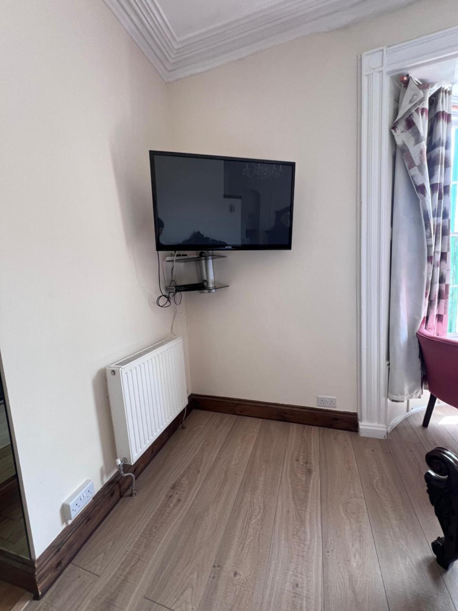 Royal Britannia Hotel Илфракомб Екстериор снимка