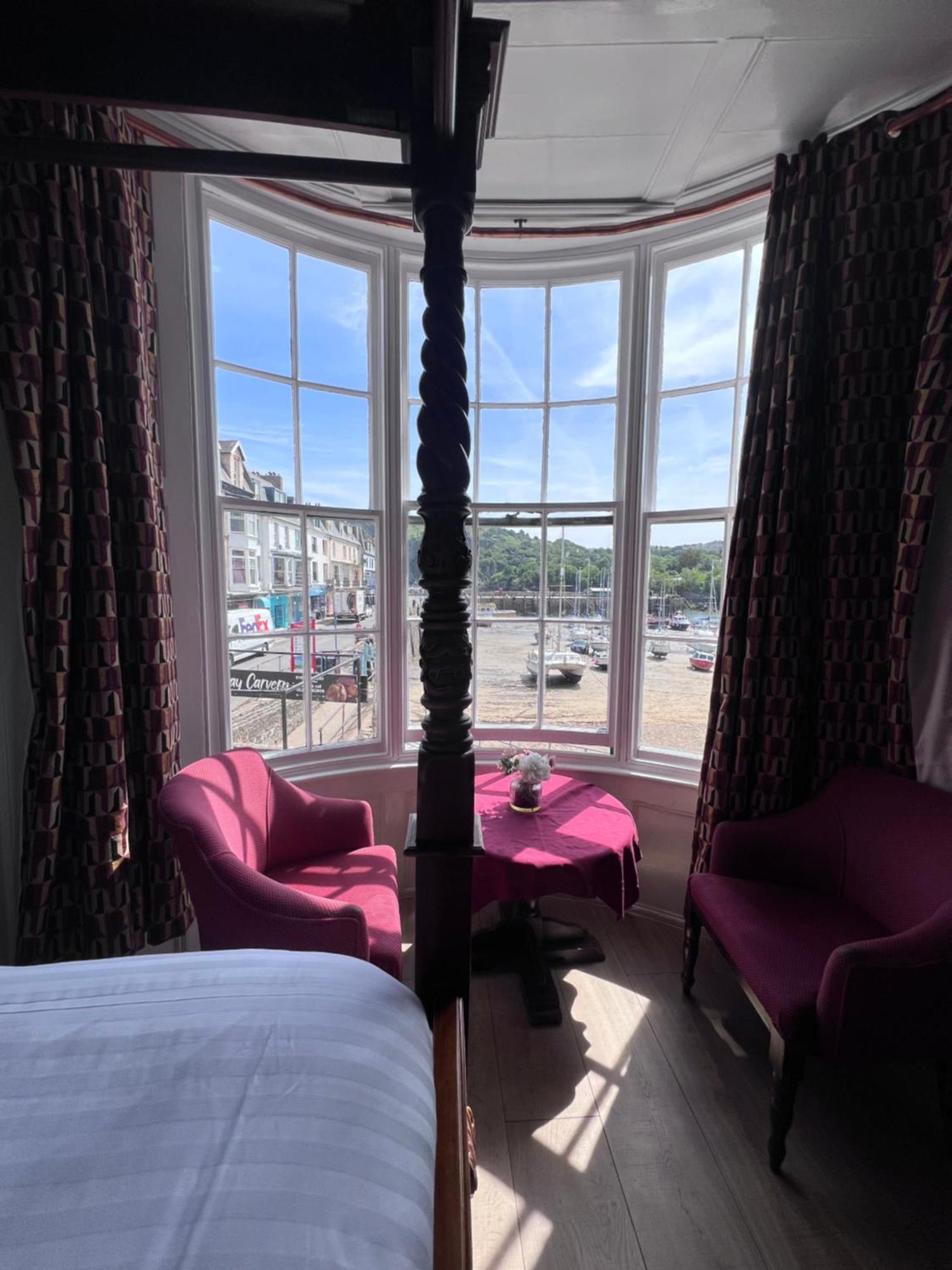 Royal Britannia Hotel Илфракомб Екстериор снимка